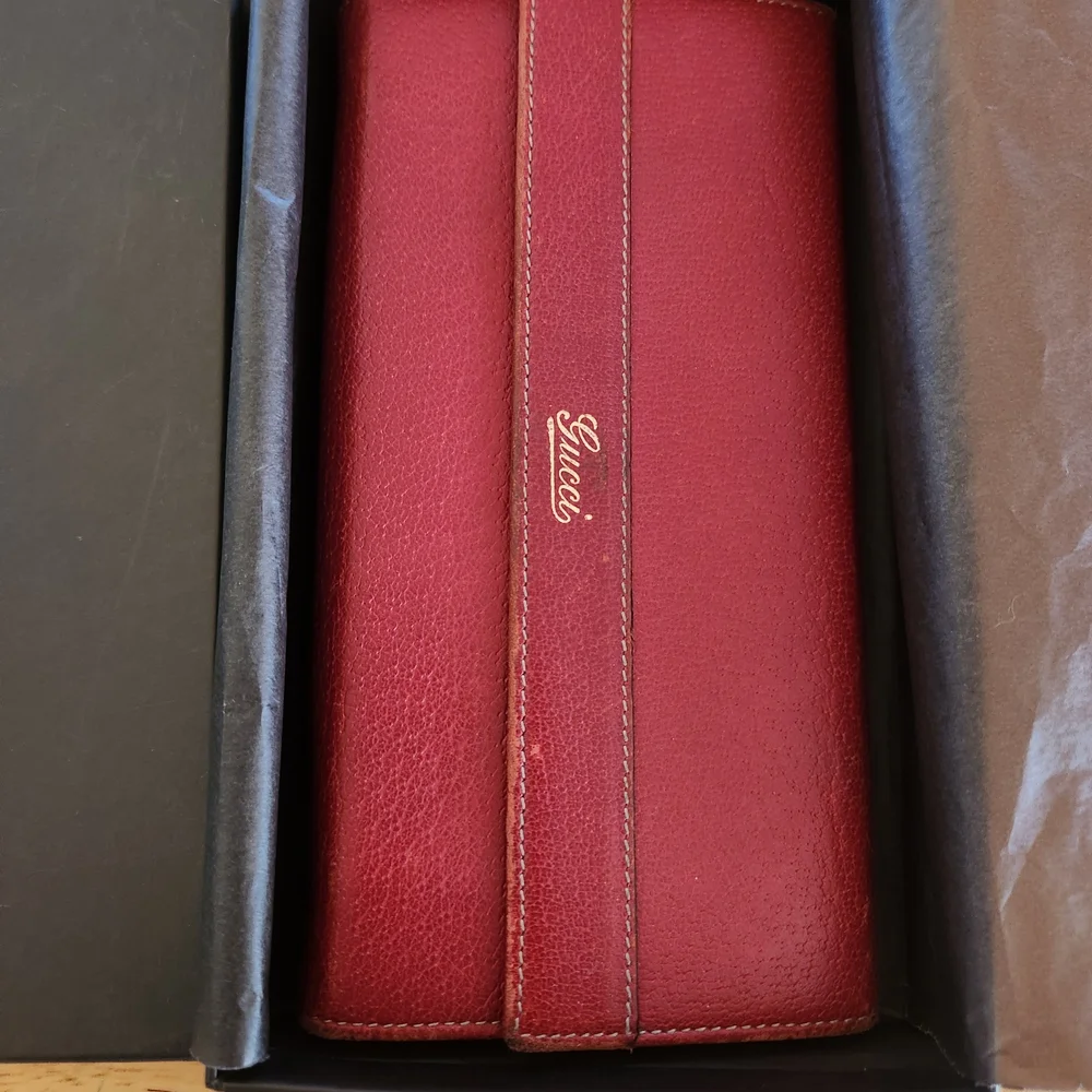 Gucci Vintage Red Wallet - Picture 1 of 16